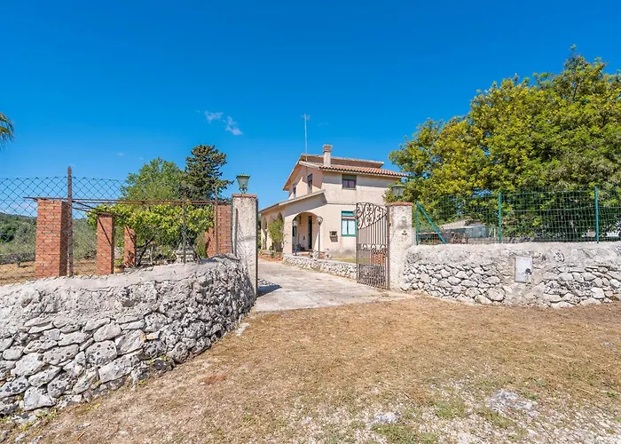 La Quiete Della Campagna Νότο